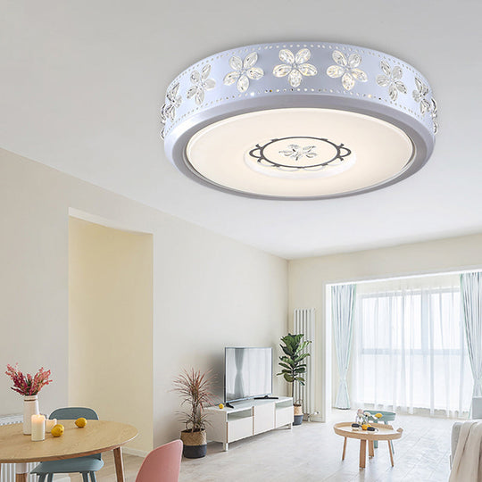 12’/16.5’/20.5’ White Flower Flush Mount Acrylic Led Living Room Light In White/3 Color