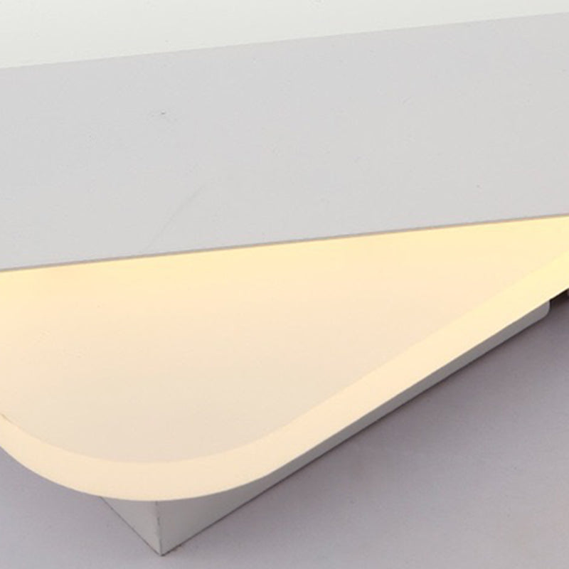 Modern White Led Rhombus Ceiling Light For Bedroom - 19.5’/23.5’ Wide Flush Mount