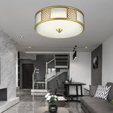 14/18 Wide 4-Light Colonial Drum Flush Mount Ceiling Light With Milky Glass Flushmount In Brass
Or