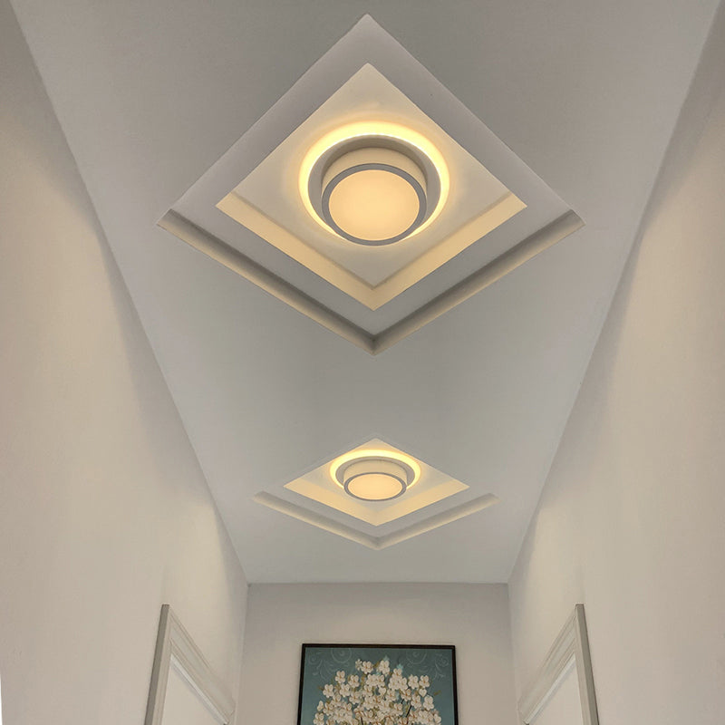 Contemporary Mini Round/Square Flush Mount Ceiling Light In Black/White With Metal Finish - Led