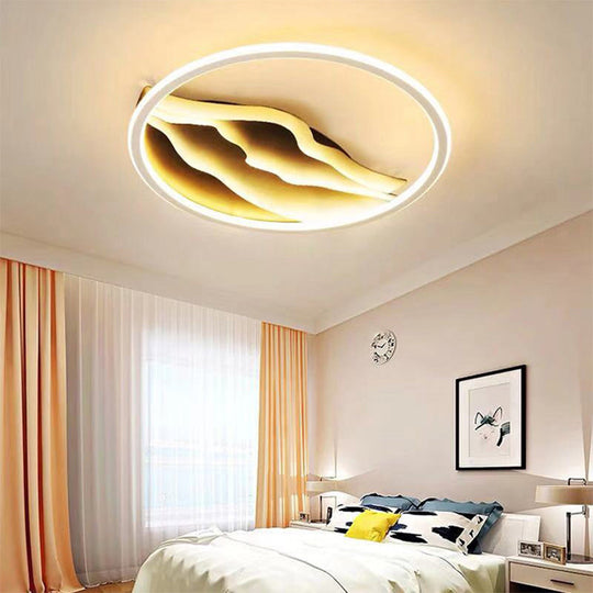 Stylish 16/19.5 Led Ceiling Flush Mount In Acrylic Black And White Warm/White Light For Bedroom