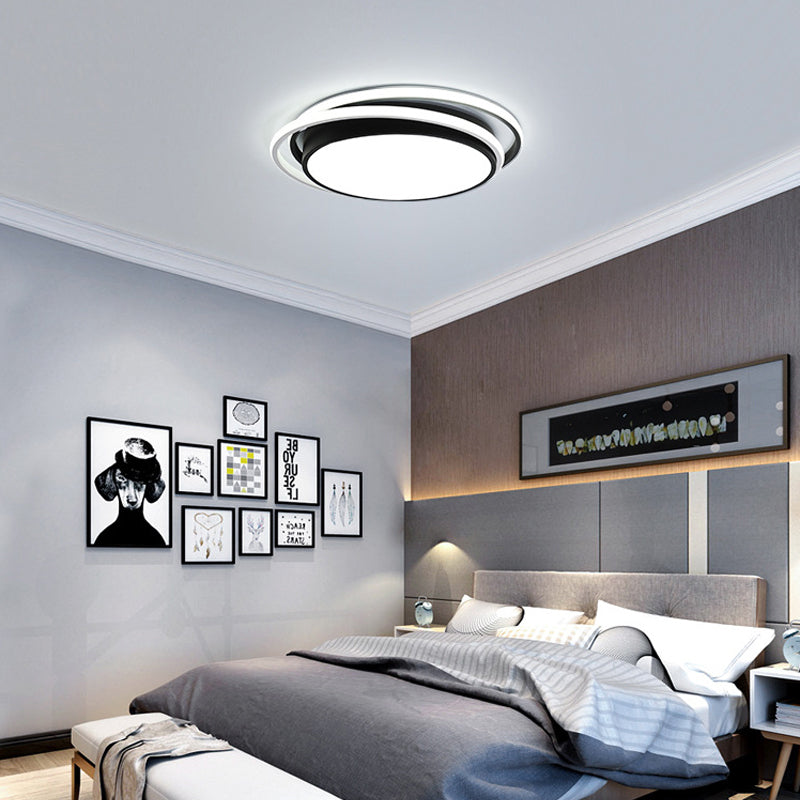 15’/19’ W Led Flush Ring Light - Simple Style Metal Ceiling Lighting In Black/White