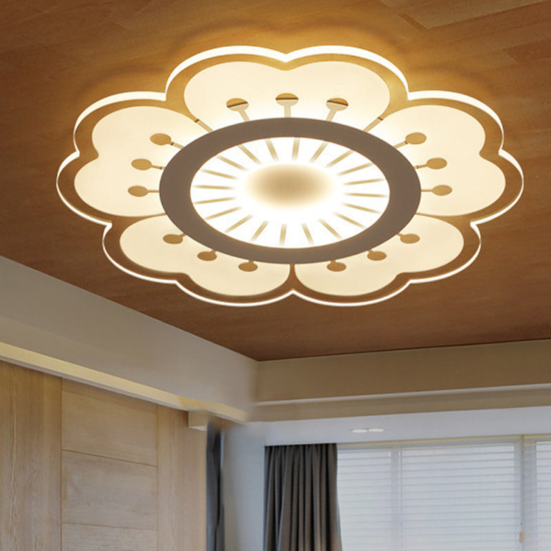 Contemporary Acrylic Led Flush Mount Ceiling Fixture - Flower Design 16.5/20.5 Wide White