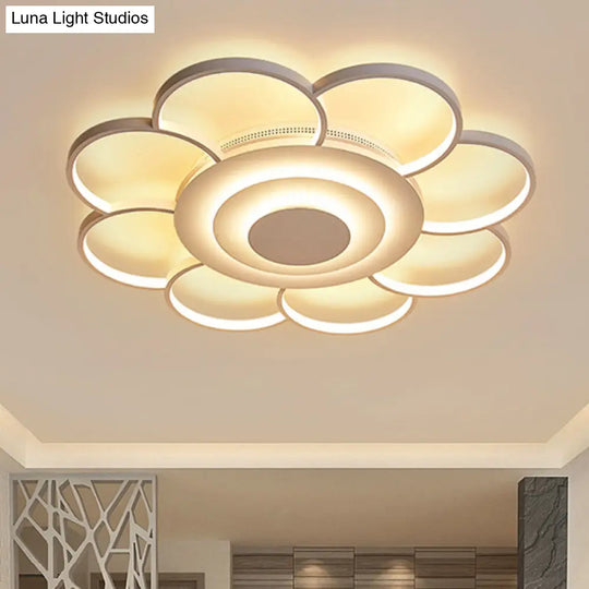 31.5/39 Flower Flushmount Acrylic Led White Ceiling Light In Warm/White/Natural - Simple & Wide /