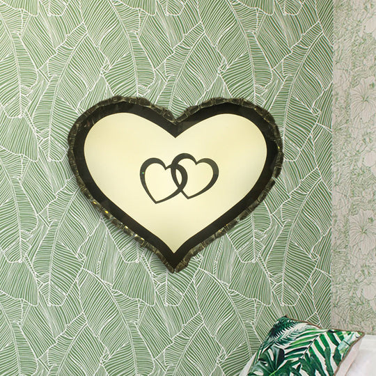 Led Bedroom Wall Sconce With Heart-Shaped Crystal Shade In Warm/White Light - Simple & Chic Lighting
