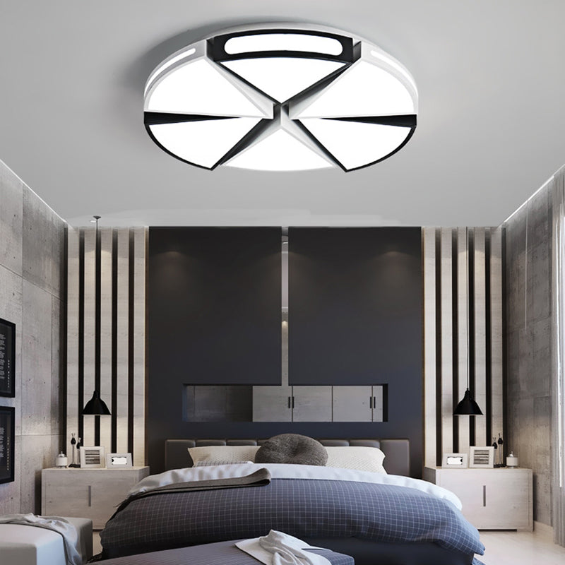 Modern White Round Ceiling Light For Kitchen Metal Flush Mount - 16’/19.5’ Lights With Black Accents
