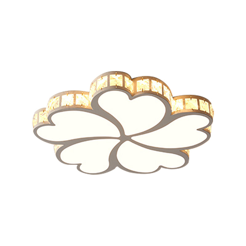 Modern Metal Clover Flush Mount Light With Clear K9 Crystal Led – Black/White