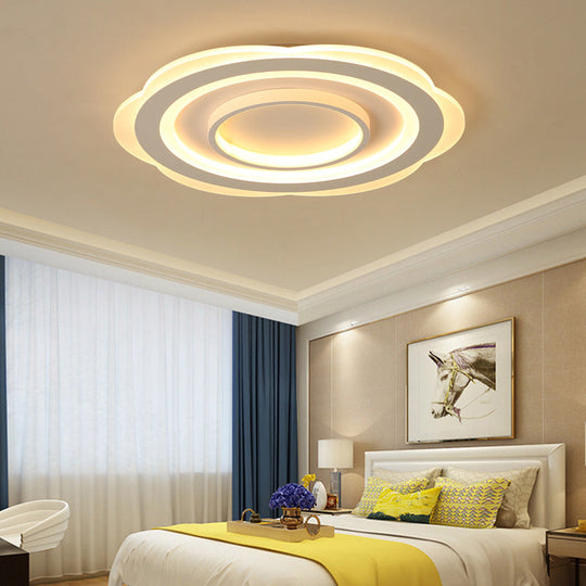 Modern Acrylic Flower Ceiling Light - 16/19.5/23.5 Flushmount For Living Room In Warm/White