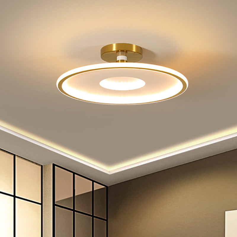 Sleek Acrylic Led Close To Ceiling Light In White/Gold Or Black/Gold 18’/21.5’ Dia White - Gold