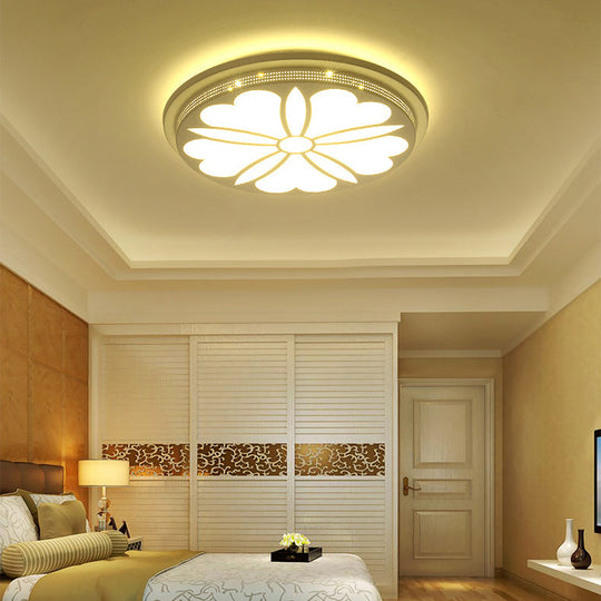 Modern Acrylic Led Flushmount Flower Ceiling Light For Dining Room And Bedroom