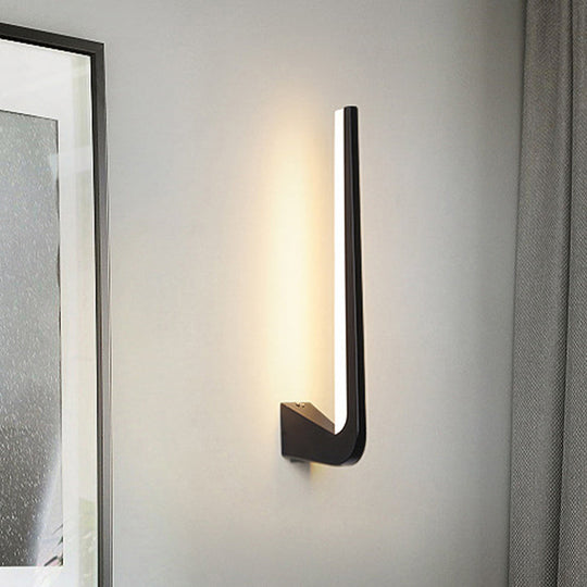 Modern Black Linear Led Wall Sconce With Acrylic Lighting For Living Room