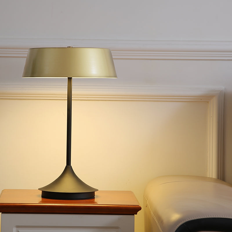 Modern Metallic Nightstand Lamp With Light Brown Finish