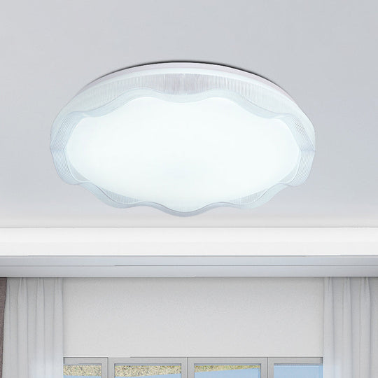 16’/19.5’ Simple Style Scalloped Ceiling Lamp With Acrylic Diffuser - White/Blue/Gold Flush