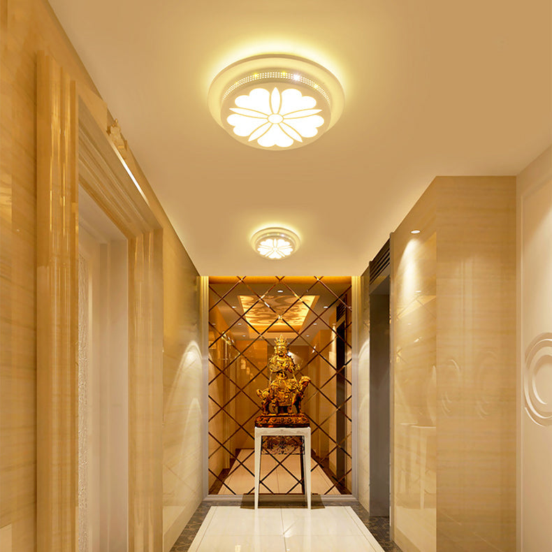 Modern Art Deco Flush Mount Ceiling Light For Hallway - Stylish Circular Acrylic Lamp