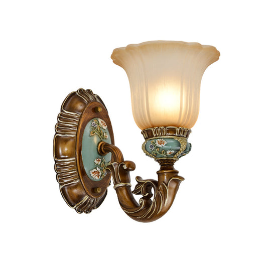 Vintage Resin Scallop Sconce Light - Peacock Green Wall Lighting Fixture With Glass Shade