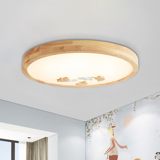 Wood Led Flushmount Ceiling Lamp With Ginkgo Leaf On Circle Design - Ideal For Bedroom Lighting