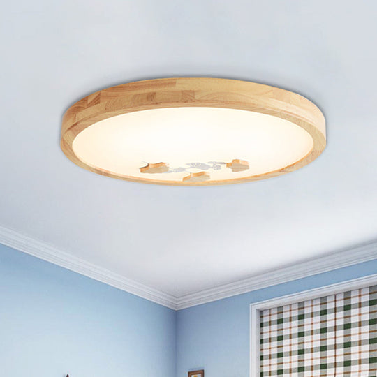 Wood Led Flushmount Ceiling Lamp With Ginkgo Leaf On Circle Design - Ideal For Bedroom Lighting
