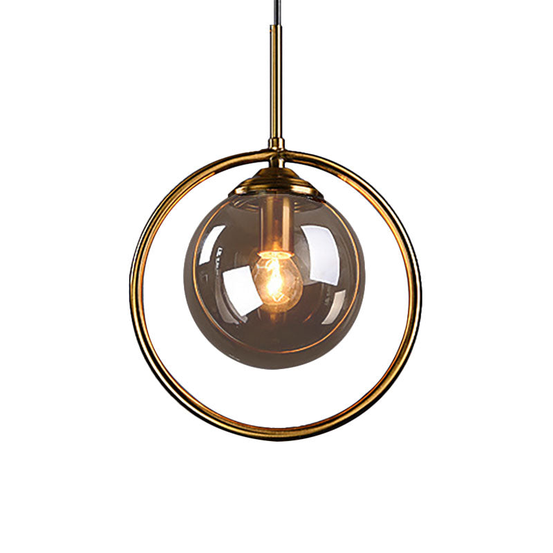 Plafonnier suspendu à 1 ampoule en forme de boule de verre avec cadre en anneau - Design post-moderniste
