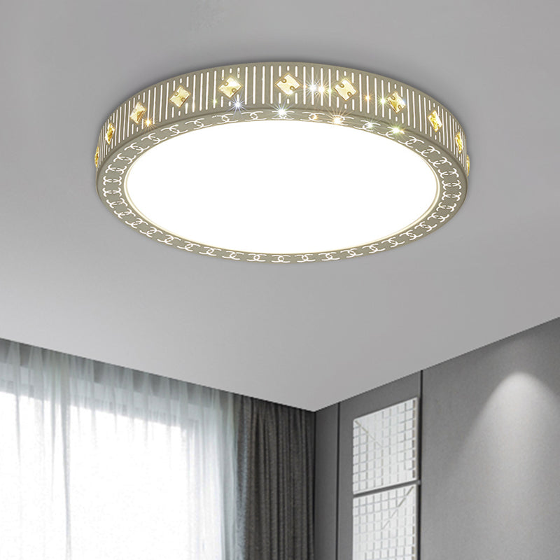 Modern Metallic Led Bedroom Flush Light Fixture - Round Ceiling Mount In White