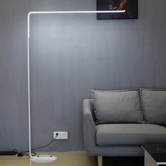 Triangle-Shaped Metallic Led Floor Lamp For Bedroom - Nordic Black/White Reading Light