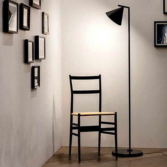 Minimalist Conical Shade Floor Light With Right Angle Arm - Black/Gold Finish Stand-Up Lamp