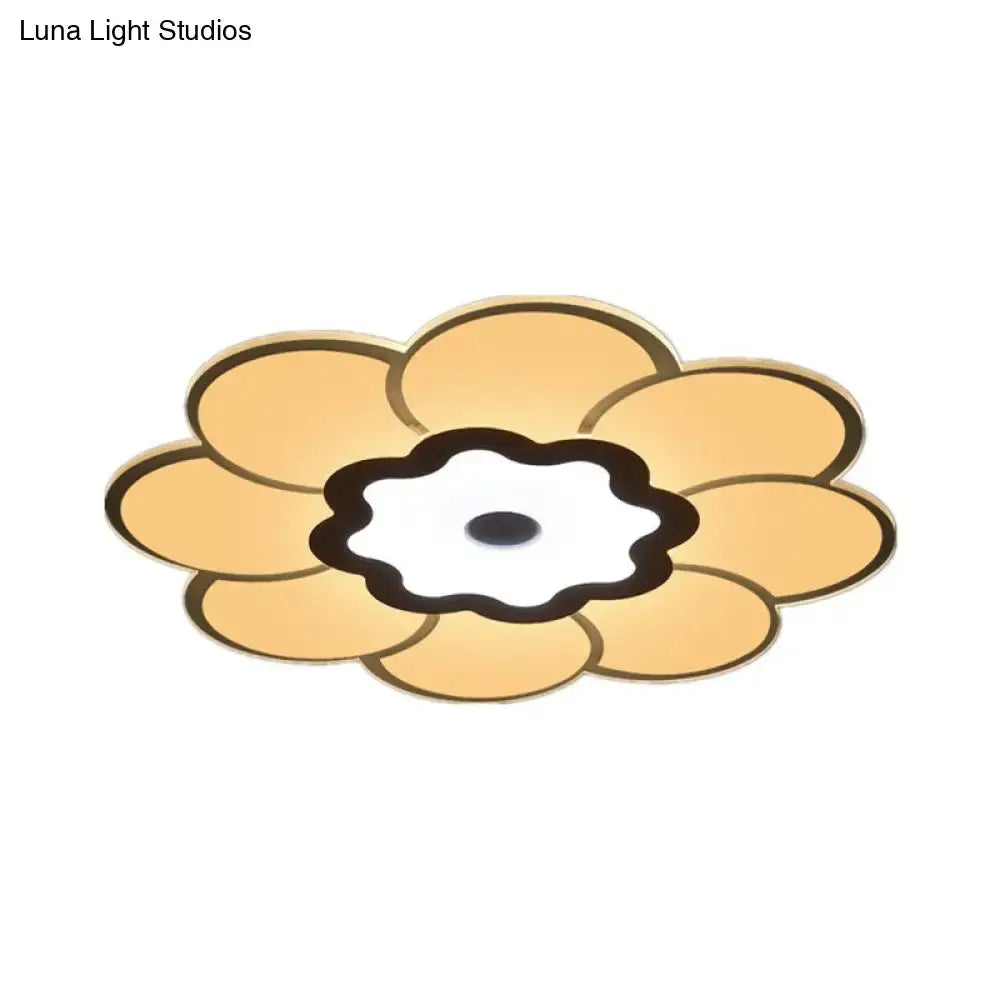 Minimalist Flush Mount Led Ceiling Lamp In White With Ultrathin Design & Acrylic Finish