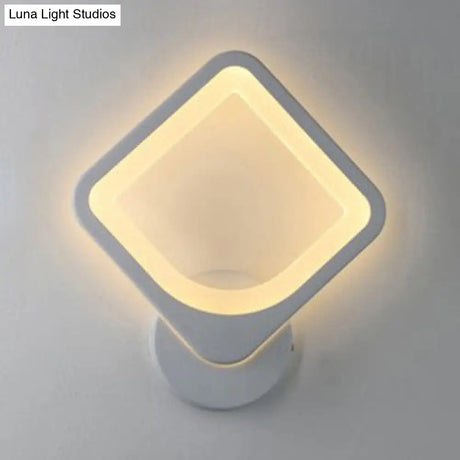 Acrylic Led Wall Sconce Light In Triangle Oval And Teardrop Shapes - Warm Or White