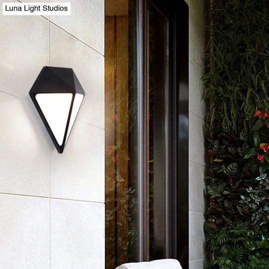 Black Aluminum Diamond Wall Sconce - Minimalist Led Outdoor Lighting