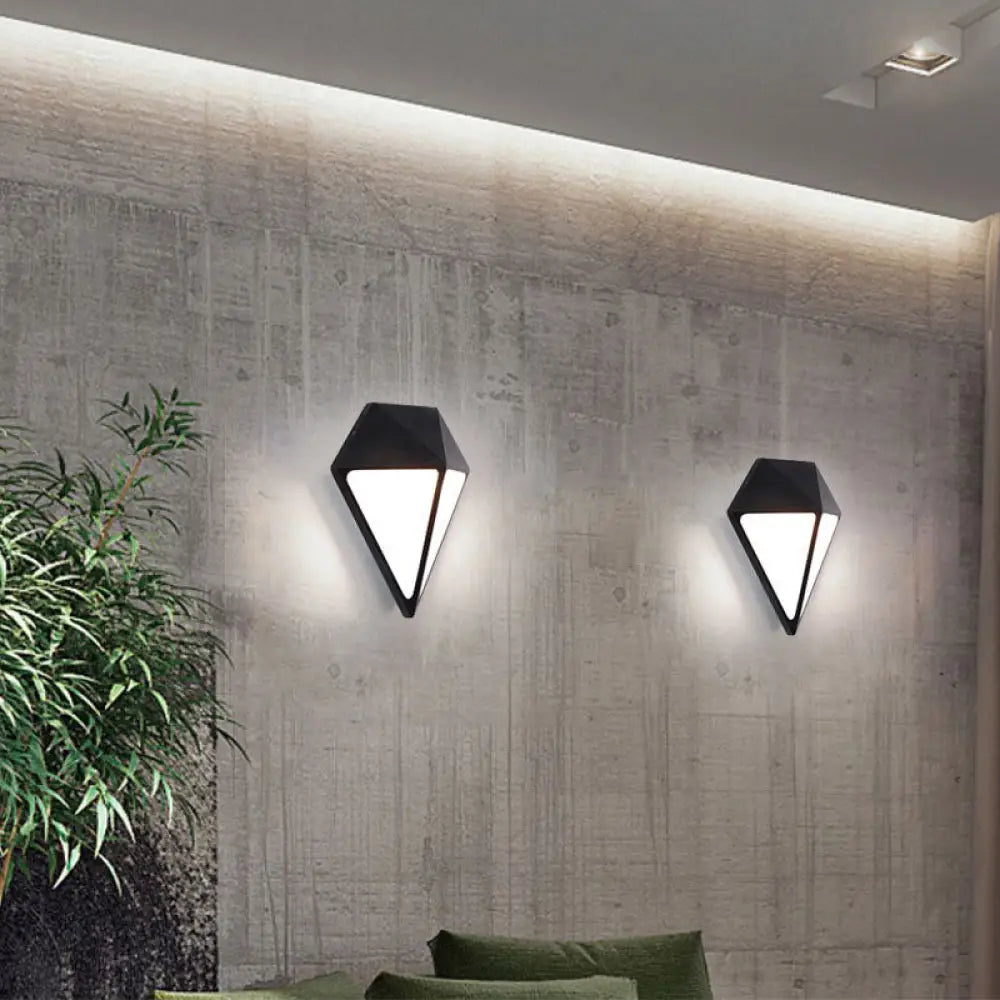Black Aluminum Diamond Wall Sconce - Minimalist Led Outdoor Lighting