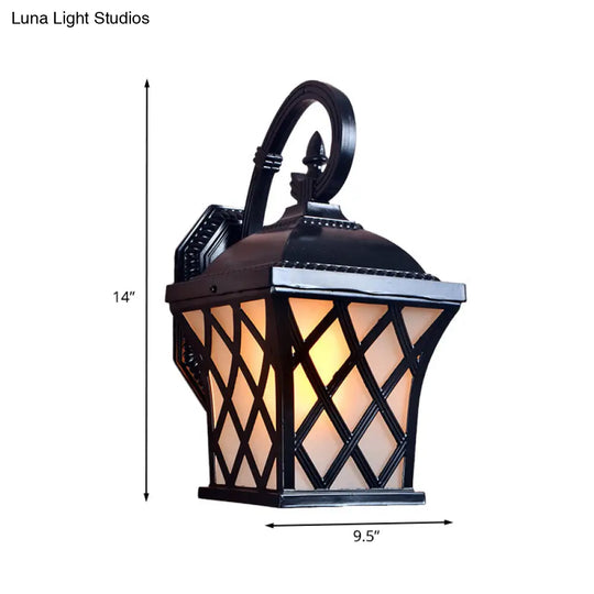 Black Aluminum Grid Wall Lamp For Courtyard: 1-Head Lodges With Elegant Lighting