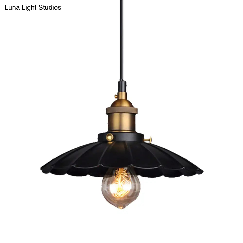 Farm Style Black Scalloped Metal Pendant Light Kit For Coffee Shops