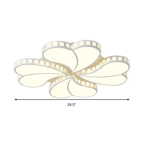 Child Bedroom Heart Flush Ceiling Light: Luxurious White Lamp With Crystal Accents