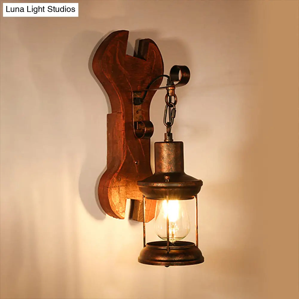 Coastal Clear Glass Lantern Sconce Light With Wooden Backplate - Rustic One-Light Fixture