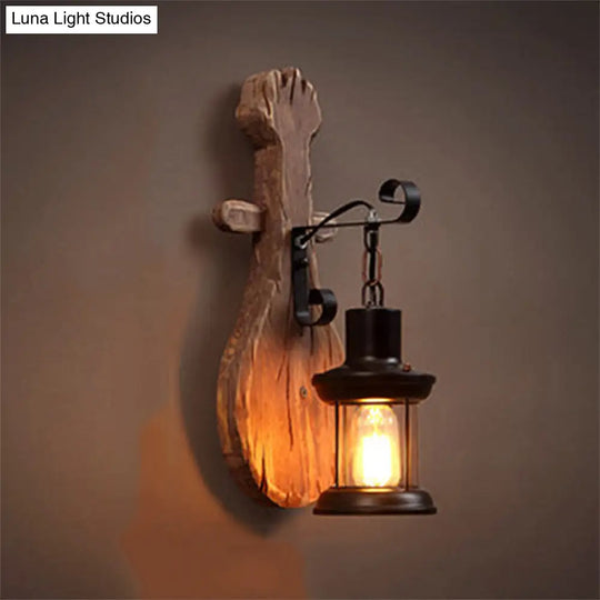 Coastal Clear Glass Lantern Wall Sconce With Spoon: Stylish Dining Room Lighting Fixture