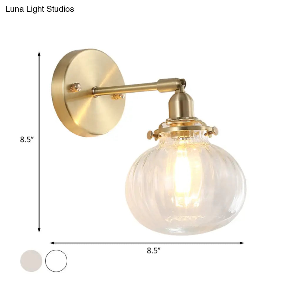 Colonial Wall Lamp With Clear/Cognac Prismatic Glass And Gold Finish