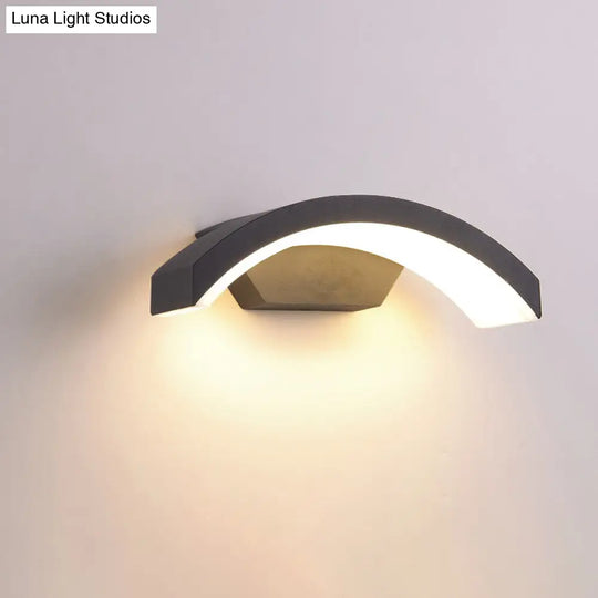 Contemporary Black Led Wall Lamp For Courtyard - Flush Mount Sconce