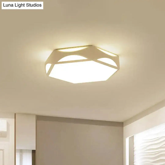 Contemporary Black/White Hexagon Led Flush Light Ceiling Mount White / Without Remote