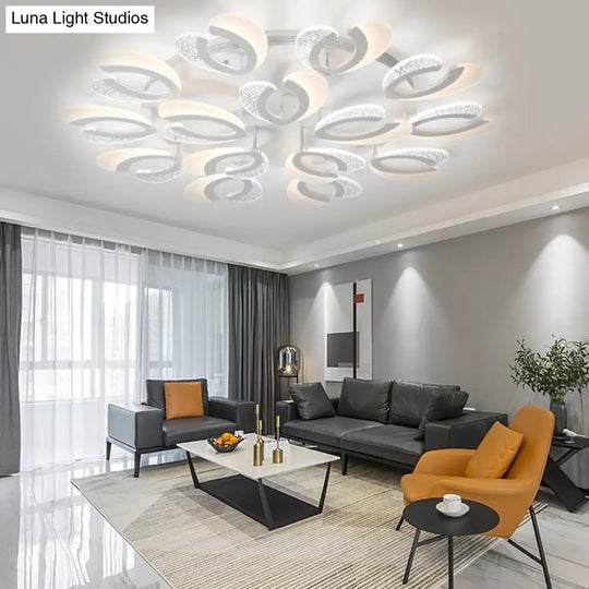 Contemporary Clear And White V - Shaped Flush Mount Led Light Fixture - Acrylic Ceiling With 4/6/9