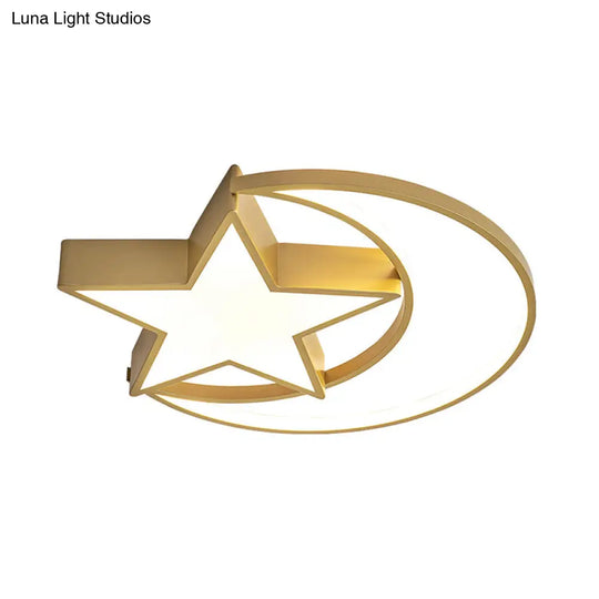Contemporary Iron Crescent - Star Surface Ceiling Light Led Flush Mount In Gold - 16’/19.5’