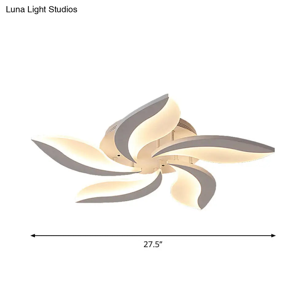 Contemporary Led Leaf Shaped Flushmount Lighting With Acrylic Diffuser - 3/12/15 Lights White