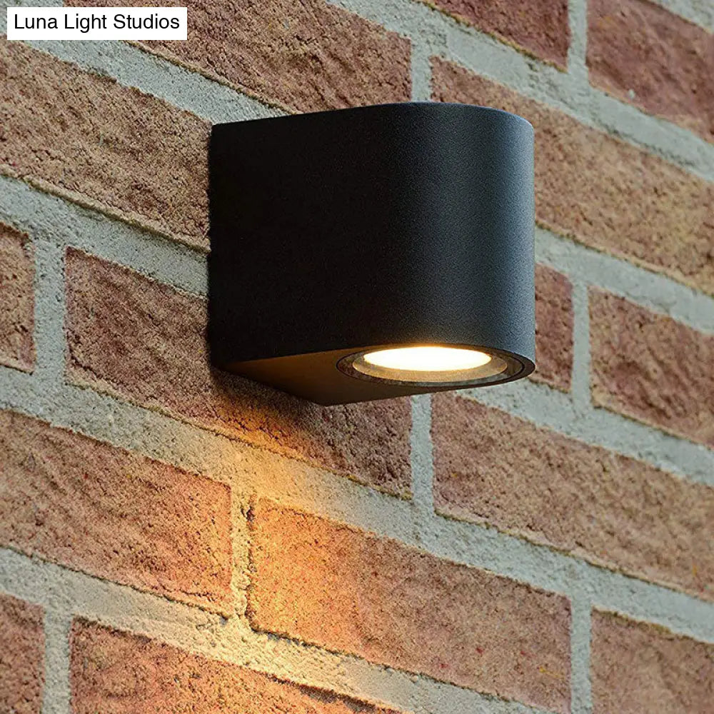 Contemporary Led Outdoor Wall Mount Sconce Light With Metal Shade - Black