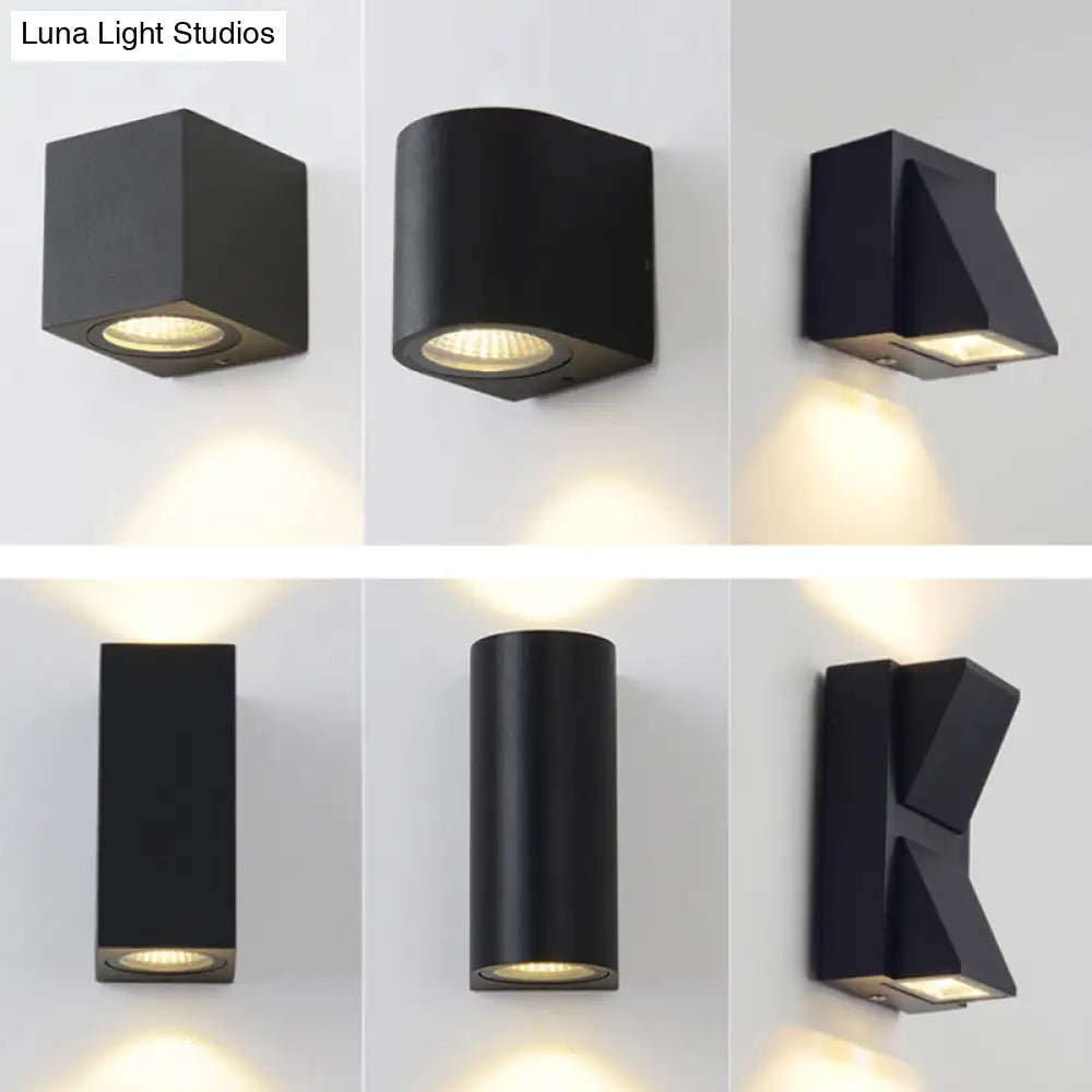 Contemporary Led Outdoor Wall Mount Sconce Light With Metal Shade - Black