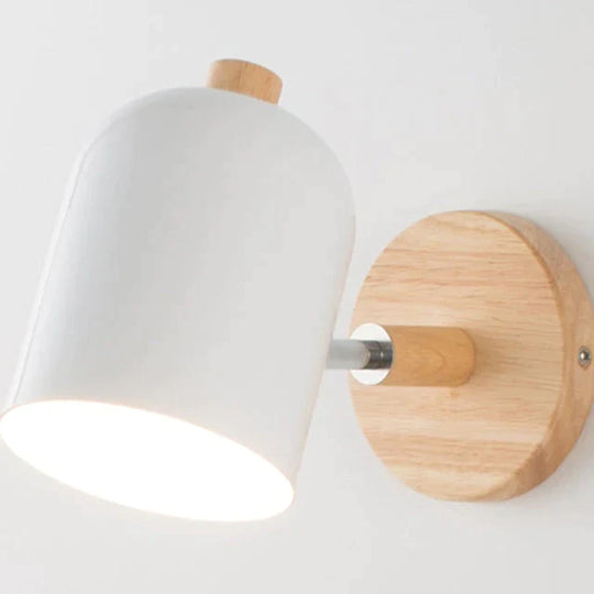 Della | Applique