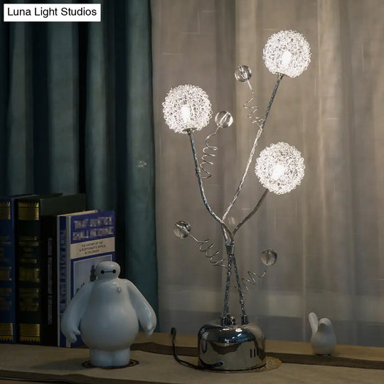 Silver Metal Desk Lamp: Branching Led Art Decor Night Table Light With Dandelion And Modo Detail