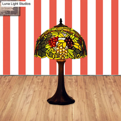 Émilie - Tiffany Single Bronze Finish Green Stained Glass Grapevine Night Light