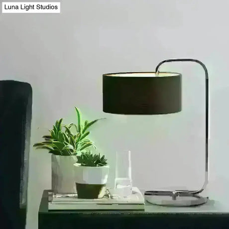 Hailey - Simplicity 1-Bulb Nightstand Light Black/White Cylinder Night Table Lamp With Fabric Shade