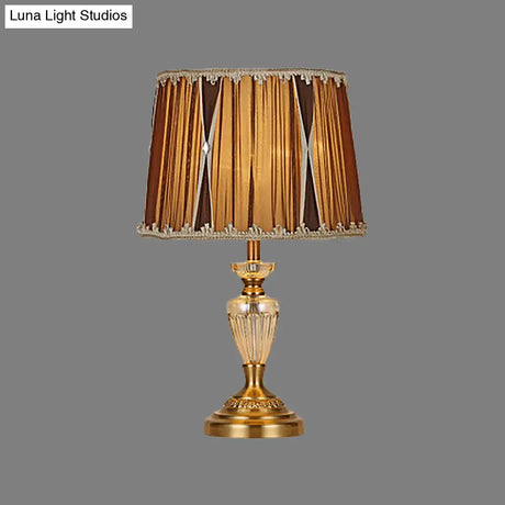 Hand-Cut Crystal Nightstand Lamp: Modern Urn-Shaped Task Lighting In Brown
