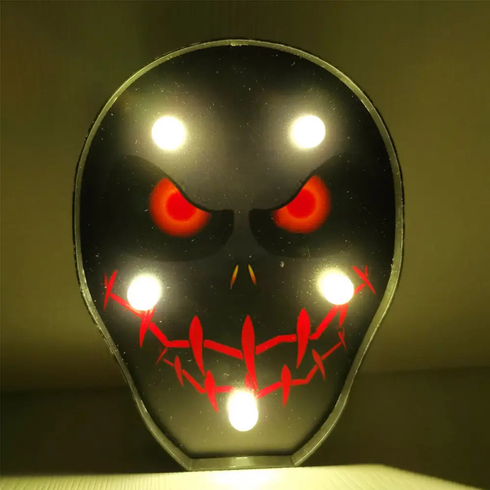 Horror-Themed Led Night Light: Battery Operated Compact Black Nightstand Lighting / B