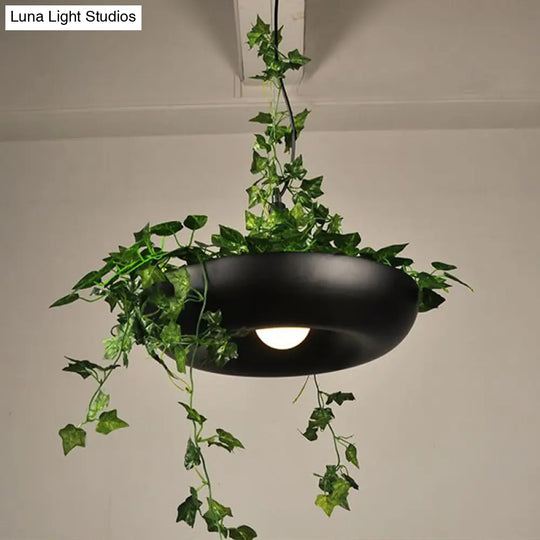 Industrial Aluminium Pendant Ceiling Light With 1 Bulb - Ideal For Restaurants Plants