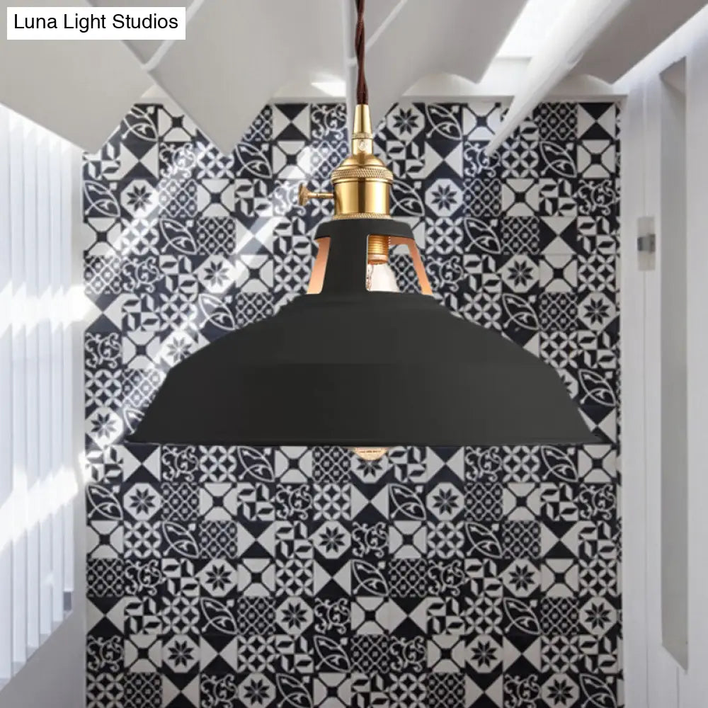 Industrial Barn Pendant Lamp - Stylish Black/White Metallic Ceiling Light For Kitchen With Hanging